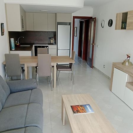 Cozzy Flat In A Quiet And Nice Area / Acogedor Apartamento En Zona Tranquila Y Agradable Cambrils Exterior photo